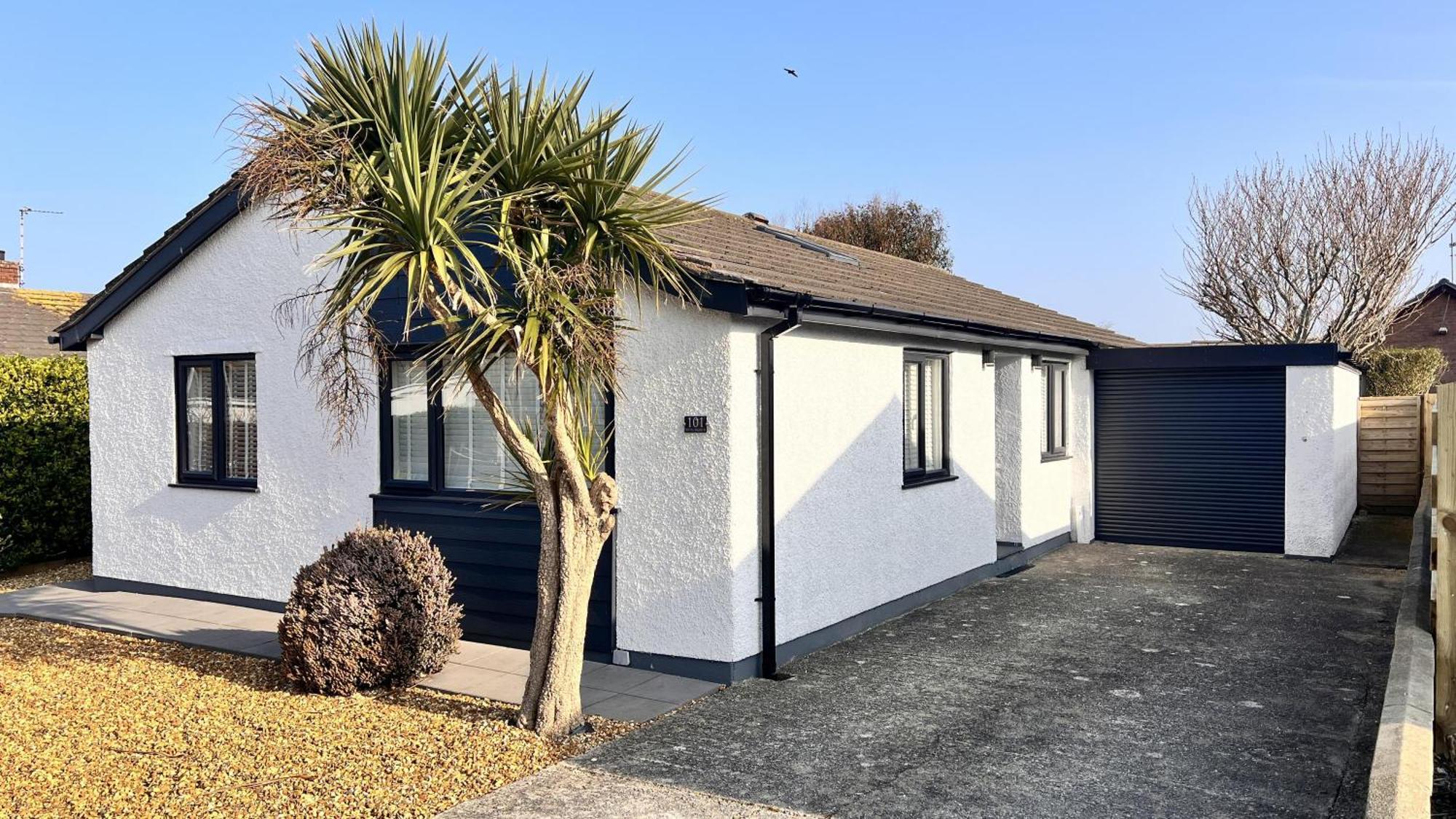 Stylish Modern Home With Parking Enclosed Garden Holyhead Dış mekan fotoğraf